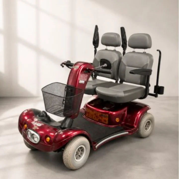 Shoprider 889DXD Duo – Tweedehands Bordeaux Rood Voorzijde Links Zijde